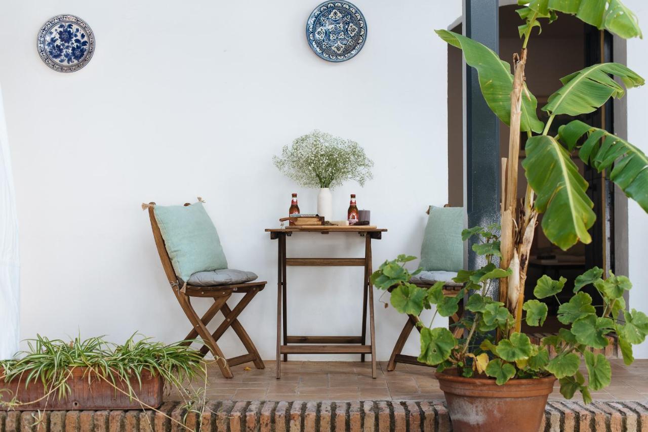 Aitana'S Retreat With Charming Garden Apartment Seville Exterior photo